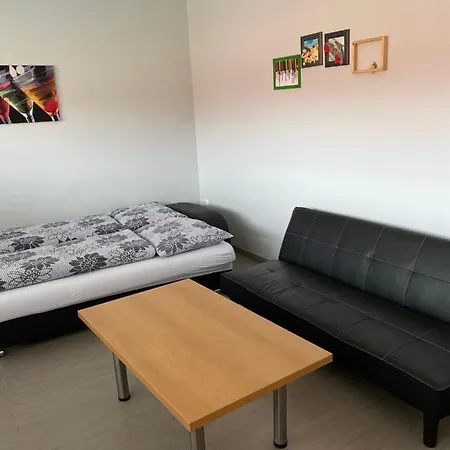 아파트 Apartman Hustopece *