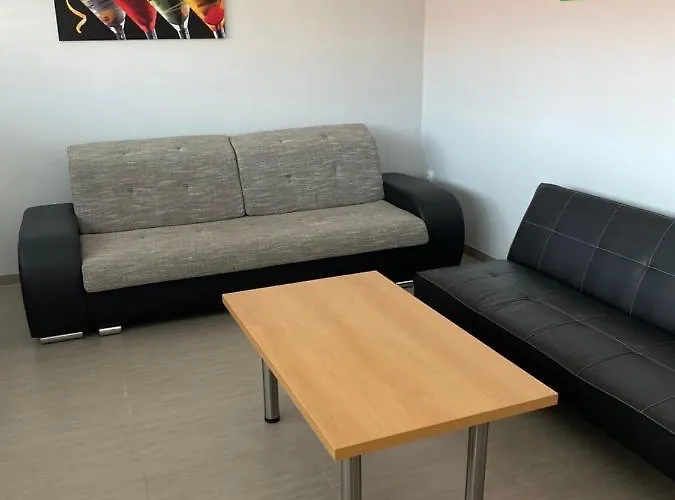 Apartman Hustopece Apartament *